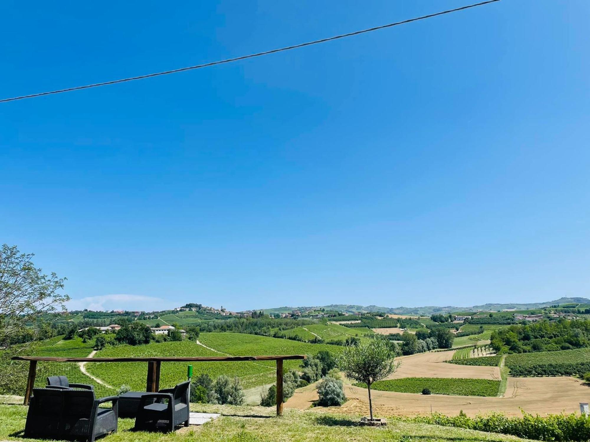 カスタニョーレ・デッレ・ランツェLocazione Turistica Cascina Pelaアパートメント エクステリア 写真